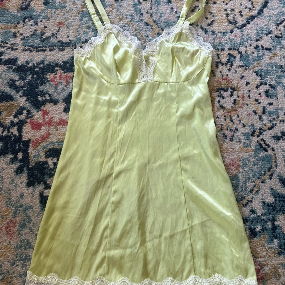 Elegant fifi chachnil silk Green Lace Trim Chemise